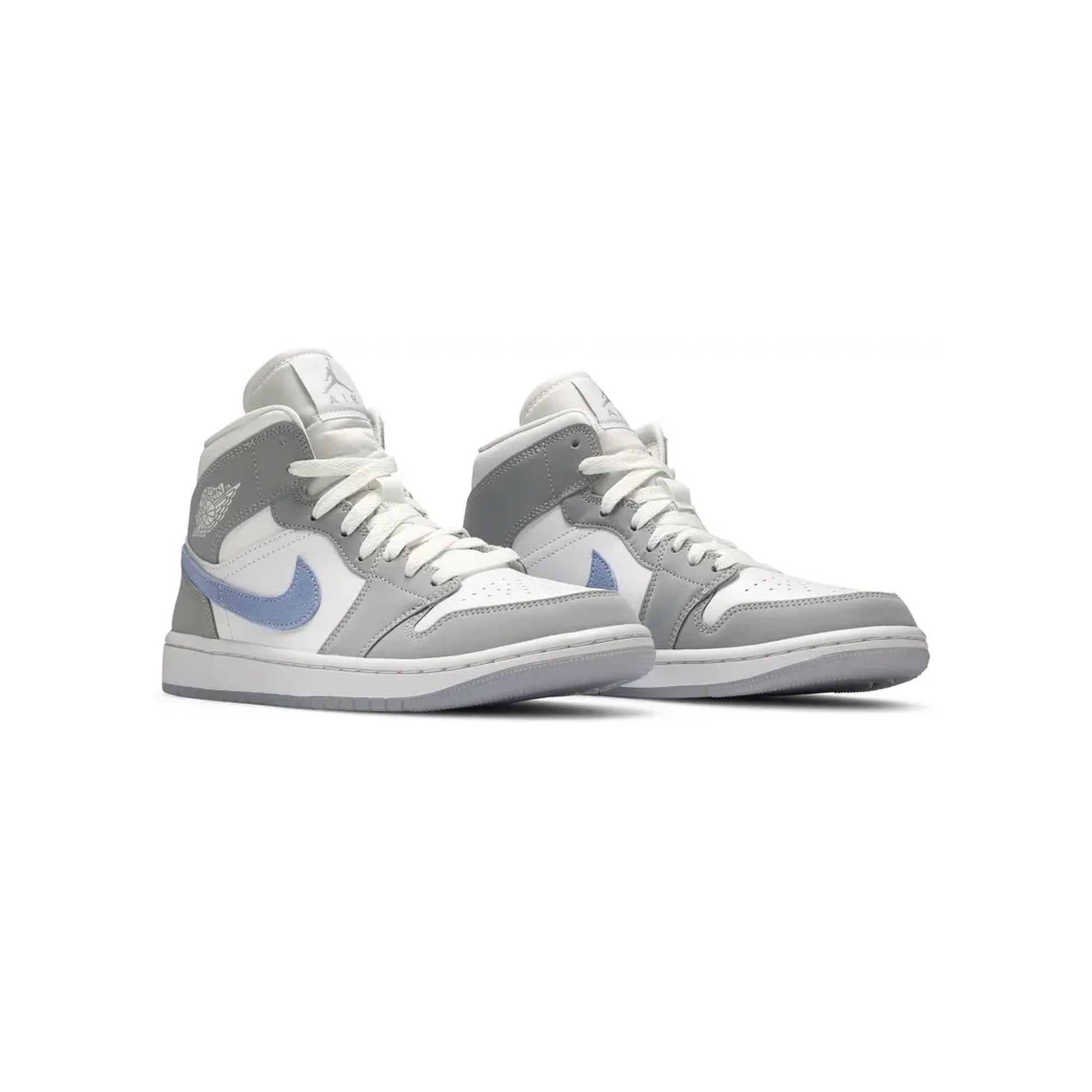 Air Jordan 1 Mid Wolf Grey Aluminum women view 3