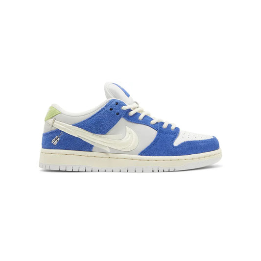 Nike Dunk Low SB x Fly Streetwear Gardenia view 1