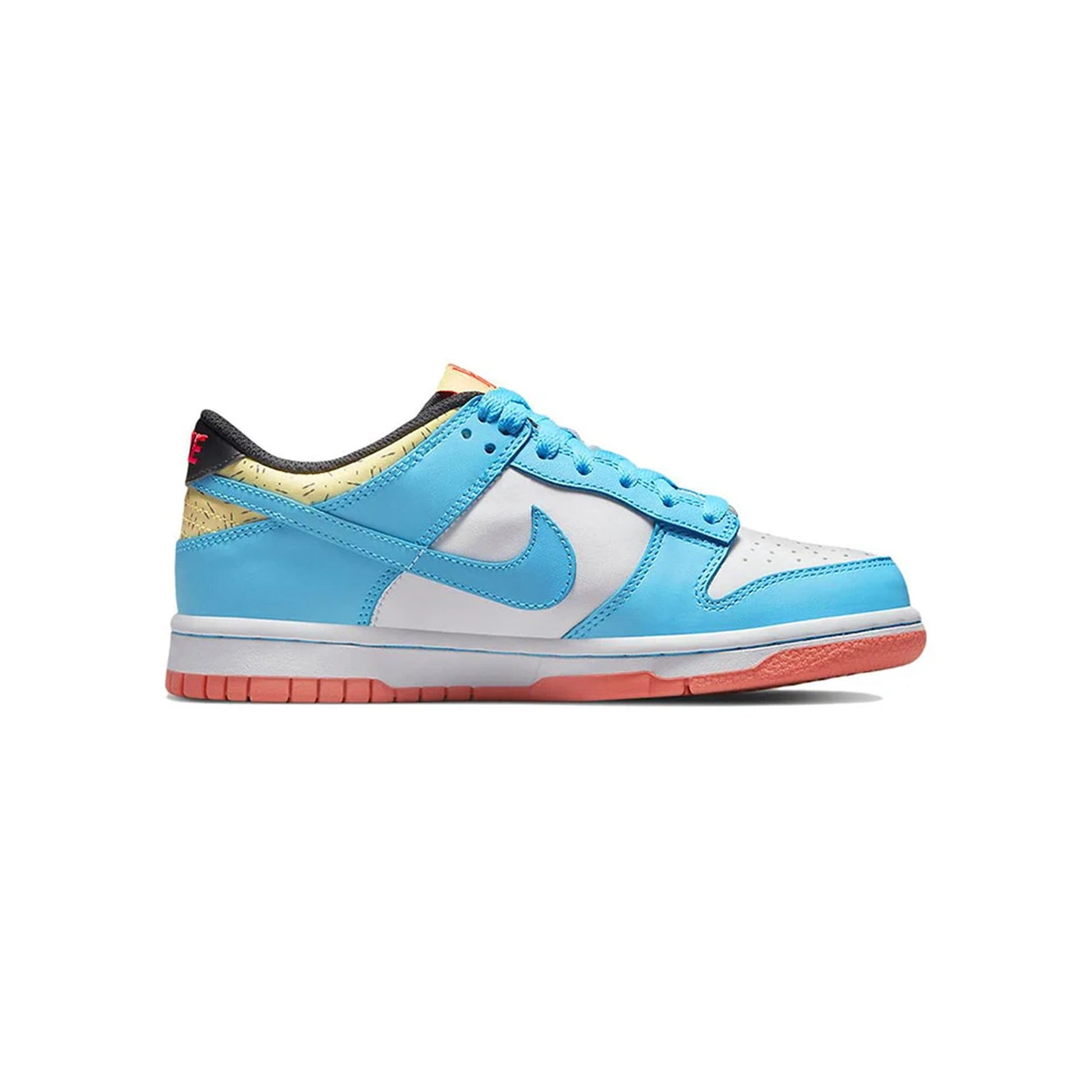 Nike Dunk Low Kyrie Irving Baltic Bue GS view 1