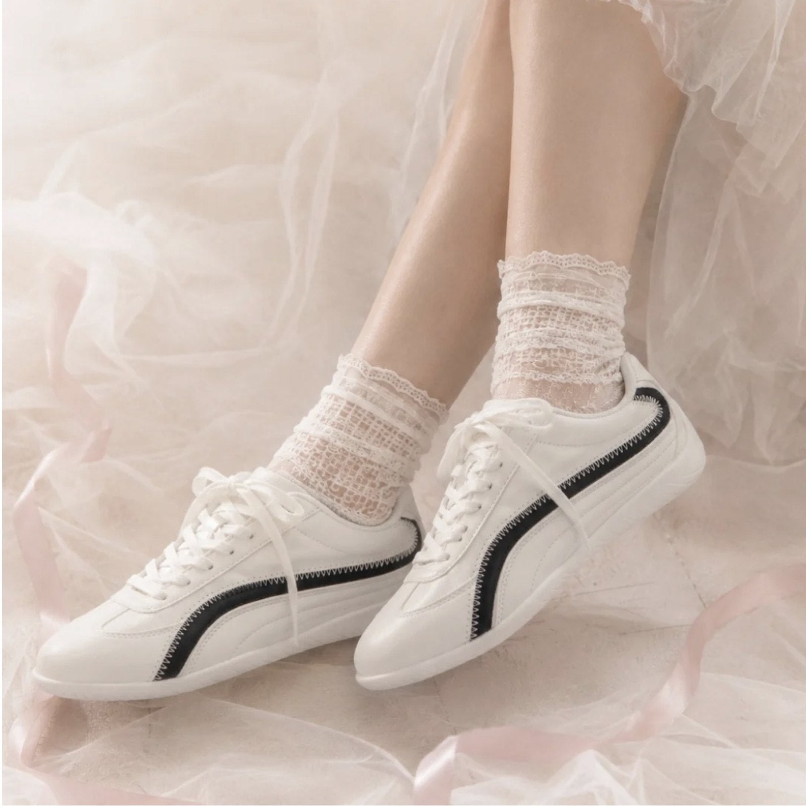 SneakSurf Racer Cream White Black styled on foot